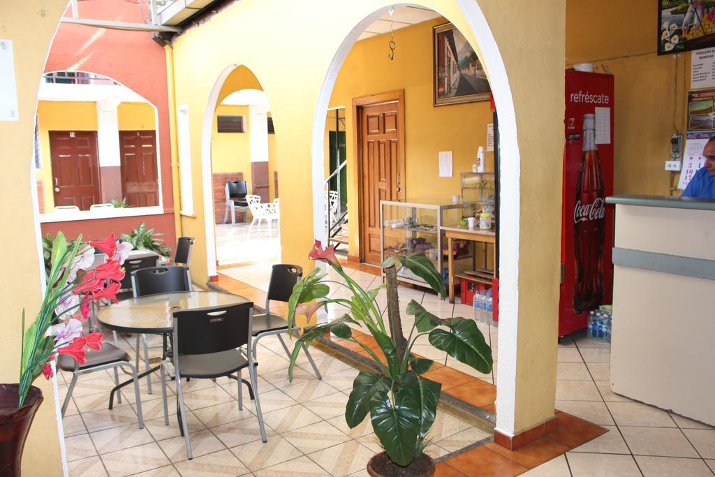 Hotel Pasadena II San Salvador Eksteriør billede