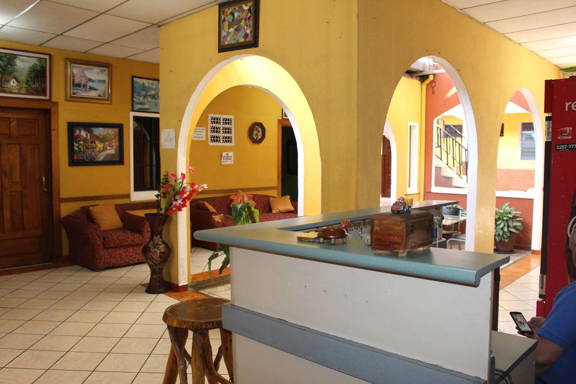 Hotel Pasadena II San Salvador Eksteriør billede