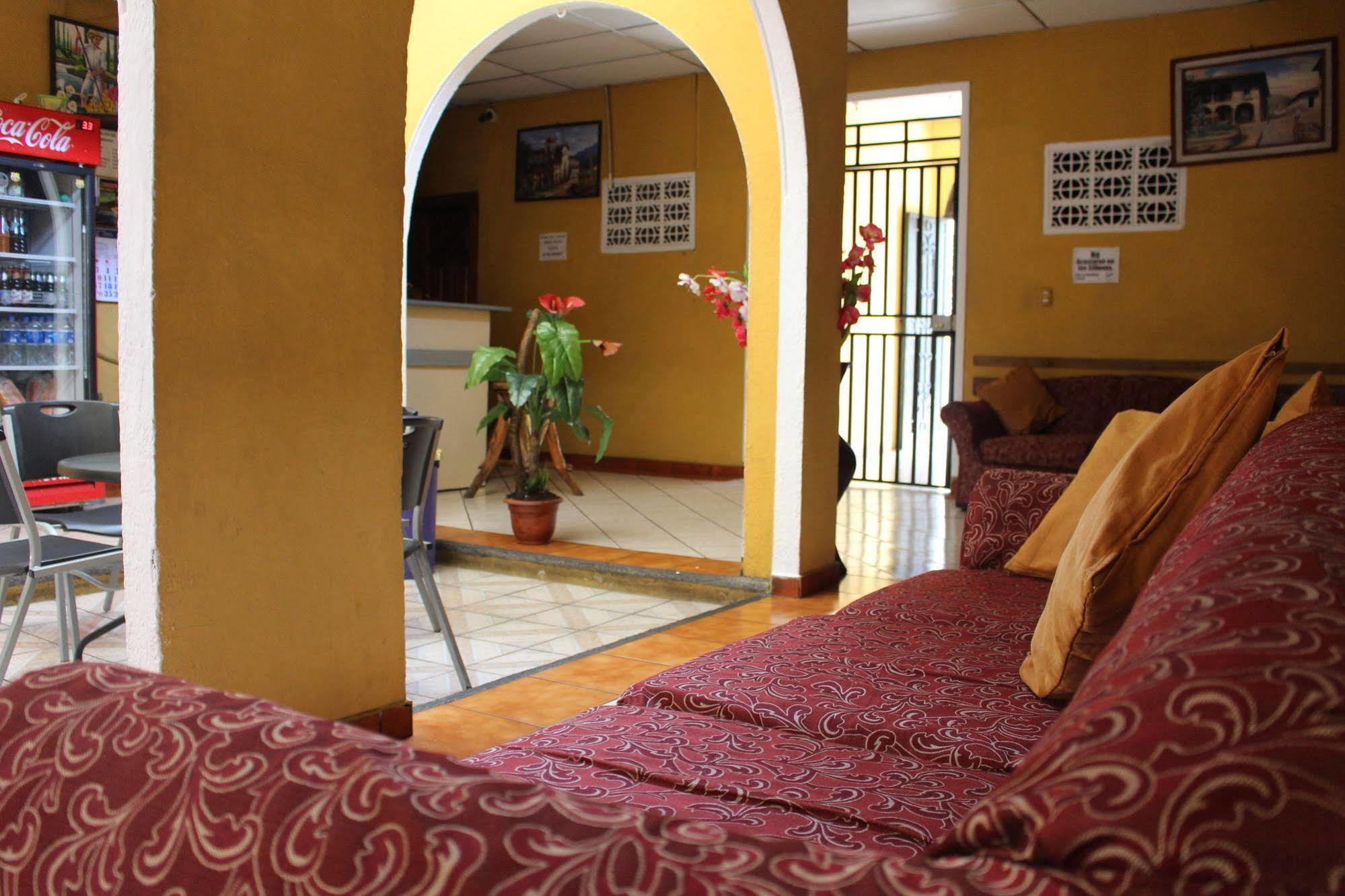 Hotel Pasadena II San Salvador Eksteriør billede